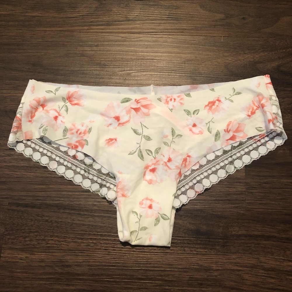VS white floral panty, NEW WITH TAGS.